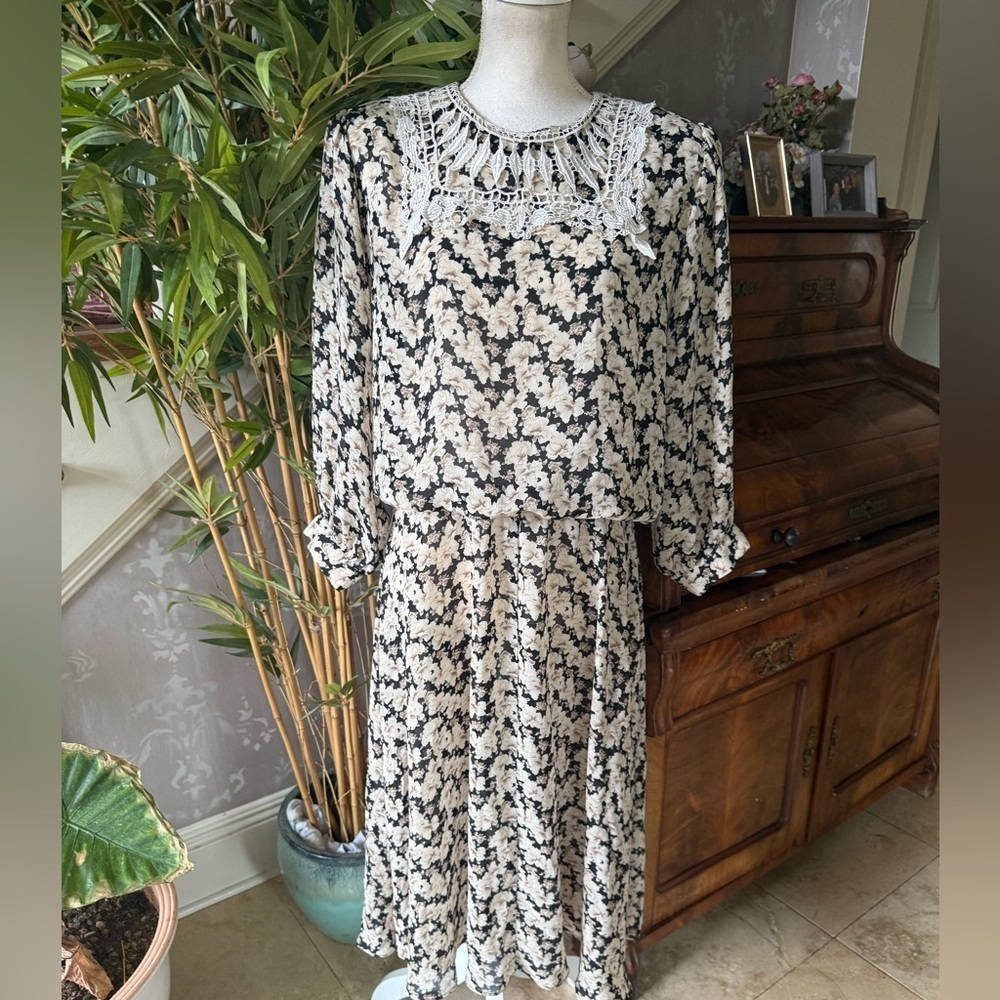 Blake Elizabeth ladies vintage size 10 dress very good condition elastic waist - Picture 3 of 10